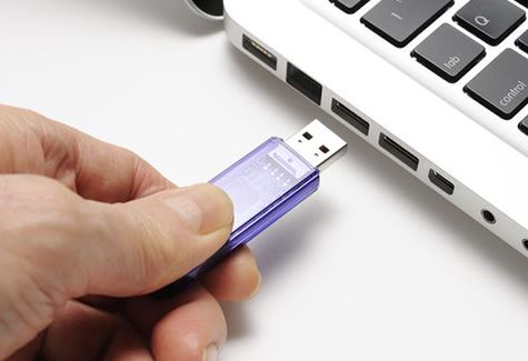- Krypter og beskyt usb-nøgle/ -harddisk med en adgangskode